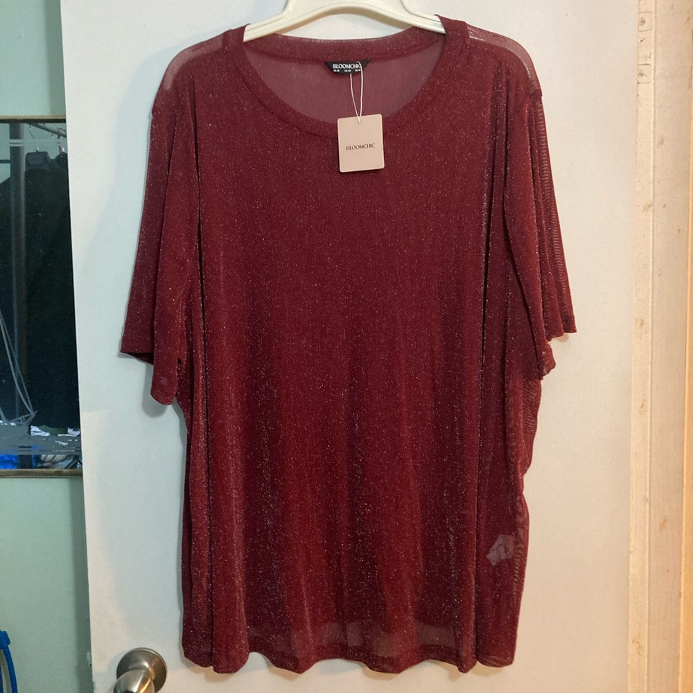 T-shirt with sparkles